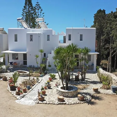 בית נופש Kikis Refurbished A Veranda Dream חריסי אקטי