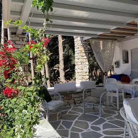 Kikis Refurbished A Veranda Dream בית נופש *