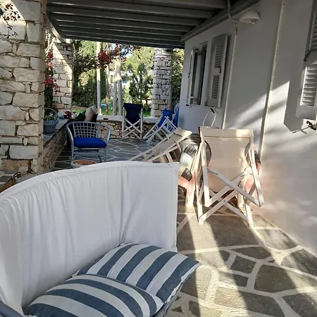 Holiday home Kikis Refurbished A Veranda Dream